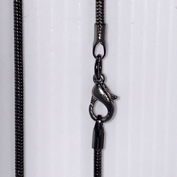 Silver Tone Art Decor Pendant - Picture 5 of 7